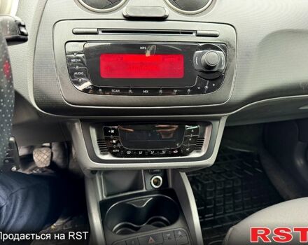 Сеат Ibiza, об'ємом двигуна 1.2 л та пробігом 250 тис. км за 4799 $, фото 4 на Automoto.ua