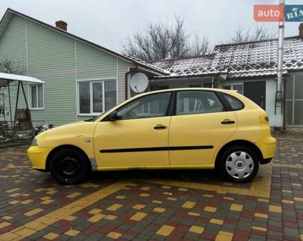 Желтый Сеат Ибица, объемом двигателя 1.2 л и пробегом 192 тыс. км за 1700 $, фото 2 на Automoto.ua