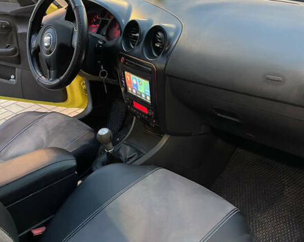 Желтый Сеат Ибица, объемом двигателя 1.98 л и пробегом 209 тыс. км за 3500 $, фото 10 на Automoto.ua