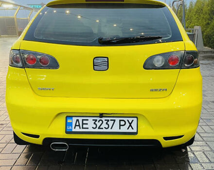 Желтый Сеат Ибица, объемом двигателя 1.98 л и пробегом 209 тыс. км за 3500 $, фото 3 на Automoto.ua