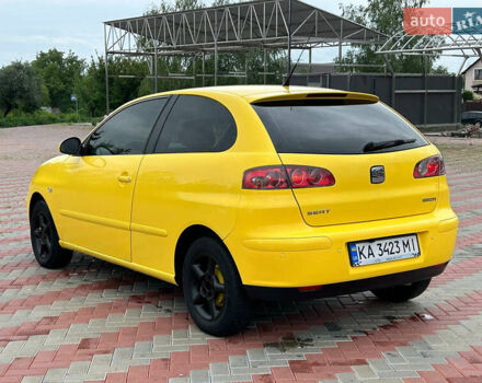 Желтый Сеат Ибица, объемом двигателя 1.39 л и пробегом 240 тыс. км за 3950 $, фото 2 на Automoto.ua