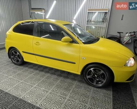 Жовтий Сеат Ibiza, об'ємом двигуна 1.4 л та пробігом 206 тис. км за 3300 $, фото 8 на Automoto.ua