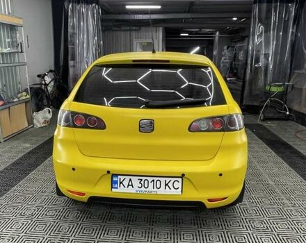 Жовтий Сеат Ibiza, об'ємом двигуна 1.4 л та пробігом 206 тис. км за 3300 $, фото 5 на Automoto.ua