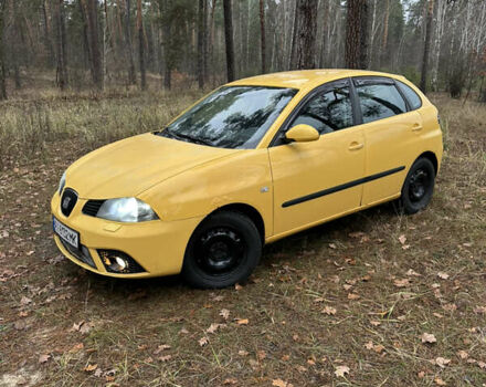 Желтый Сеат Ибица, объемом двигателя 1.4 л и пробегом 343 тыс. км за 3500 $, фото 1 на Automoto.ua