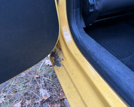 Желтый Сеат Ибица, объемом двигателя 1.4 л и пробегом 343 тыс. км за 3500 $, фото 20 на Automoto.ua