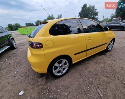 Желтый Сеат Ибица, объемом двигателя 1.98 л и пробегом 185 тыс. км за 4200 $, фото 3 на Automoto.ua