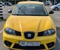 Желтый Сеат Ибица, объемом двигателя 1.6 л и пробегом 210 тыс. км за 4900 $, фото 1 на Automoto.ua