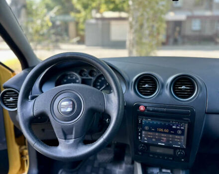 Жовтий Сеат Ibiza, об'ємом двигуна 1.6 л та пробігом 150 тис. км за 6900 $, фото 14 на Automoto.ua