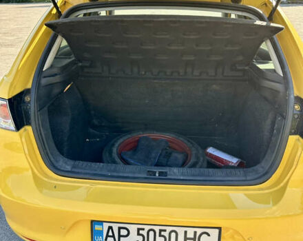 Жовтий Сеат Ibiza, об'ємом двигуна 1.6 л та пробігом 150 тис. км за 6900 $, фото 7 на Automoto.ua