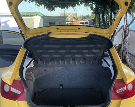 Желтый Сеат Ибица, объемом двигателя 1.2 л и пробегом 157 тыс. км за 4700 $, фото 4 на Automoto.ua