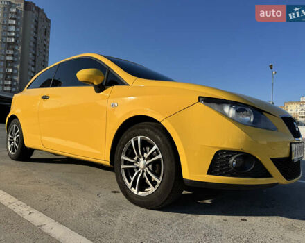 Желтый Сеат Ибица, объемом двигателя 1.2 л и пробегом 145 тыс. км за 5400 $, фото 4 на Automoto.ua