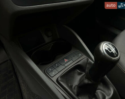 Желтый Сеат Ибица, объемом двигателя 1.2 л и пробегом 140 тыс. км за 4800 $, фото 28 на Automoto.ua