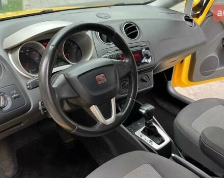 Желтый Сеат Ибица, объемом двигателя 1.2 л и пробегом 171 тыс. км за 6700 $, фото 7 на Automoto.ua
