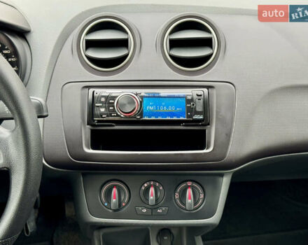 Жовтий Сеат Ibiza, об'ємом двигуна 1.39 л та пробігом 132 тис. км за 5500 $, фото 17 на Automoto.ua