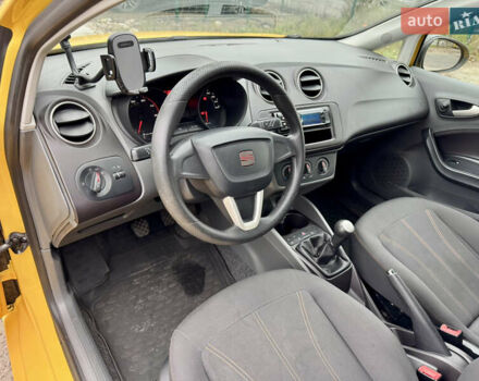 Жовтий Сеат Ibiza, об'ємом двигуна 1.39 л та пробігом 132 тис. км за 5500 $, фото 8 на Automoto.ua