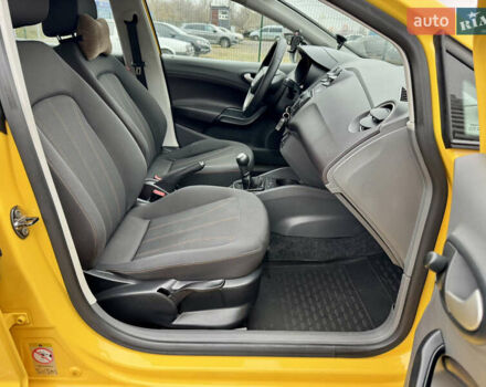 Жовтий Сеат Ibiza, об'ємом двигуна 1.39 л та пробігом 132 тис. км за 5500 $, фото 41 на Automoto.ua