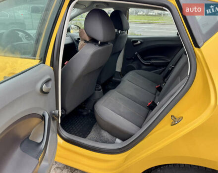 Жовтий Сеат Ibiza, об'ємом двигуна 1.39 л та пробігом 132 тис. км за 5500 $, фото 9 на Automoto.ua