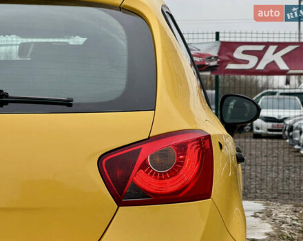 Жовтий Сеат Ibiza, об'ємом двигуна 1.39 л та пробігом 132 тис. км за 5500 $, фото 67 на Automoto.ua