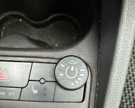 Жовтий Сеат Ibiza, об'ємом двигуна 1.4 л та пробігом 180 тис. км за 4200 $, фото 7 на Automoto.ua