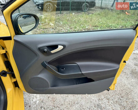 Жовтий Сеат Ibiza, об'ємом двигуна 1.39 л та пробігом 132 тис. км за 5500 $, фото 40 на Automoto.ua