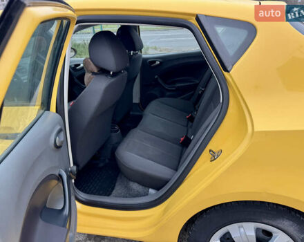 Жовтий Сеат Ibiza, об'ємом двигуна 1.39 л та пробігом 132 тис. км за 5500 $, фото 33 на Automoto.ua
