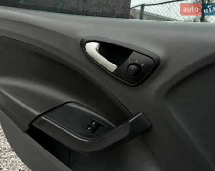 Желтый Сеат Ибица, объемом двигателя 1.2 л и пробегом 140 тыс. км за 4800 $, фото 23 на Automoto.ua