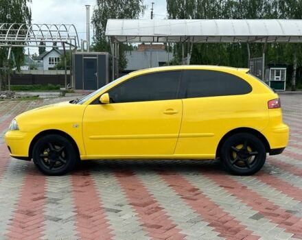 Жовтий Сеат Ibiza, об'ємом двигуна 1.4 л та пробігом 220 тис. км за 3950 $, фото 1 на Automoto.ua
