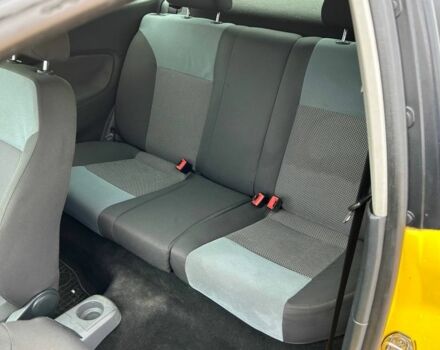 Жовтий Сеат Ibiza, об'ємом двигуна 1.4 л та пробігом 220 тис. км за 3950 $, фото 10 на Automoto.ua