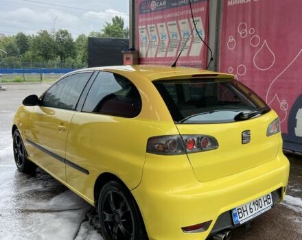 Желтый Сеат Ибица, объемом двигателя 1.8 л и пробегом 237 тыс. км за 4500 $, фото 5 на Automoto.ua