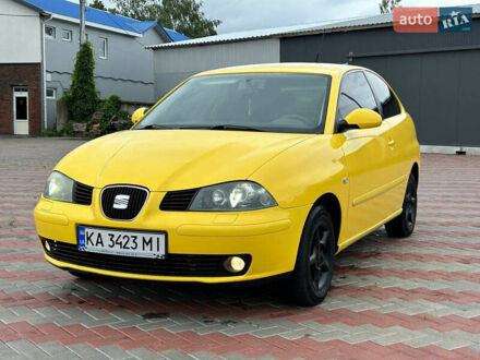 Желтый Сеат Ибица, объемом двигателя 1.39 л и пробегом 240 тыс. км за 3950 $, фото 1 на Automoto.ua