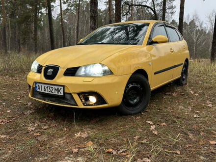 Жовтий Сеат Ibiza, об'ємом двигуна 1.4 л та пробігом 343 тис. км за 3500 $, фото 1 на Automoto.ua