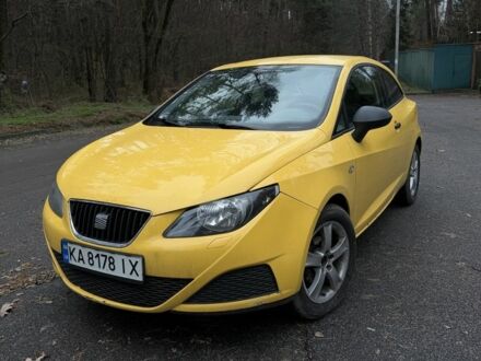 Желтый Сеат Ибица, объемом двигателя 1.4 л и пробегом 180 тыс. км за 4200 $, фото 1 на Automoto.ua