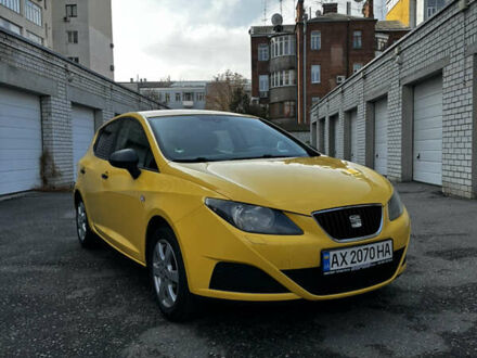 Сеат Ибица 2011 в Харькове на Automoto.ua Желтый Сеат Ибица, объемом двигателя 1.4 л и пробегом 136 тыс. км за 5700 $, фото 1 на Automoto.ua