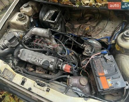 Сеат Ibiza 1993 у Вышгороде на Automoto.ua Сірий Сеат Ibiza, об'ємом двигуна 1.18 л та пробігом 200 тис. км за 500 $, фото 3 на Automoto.ua