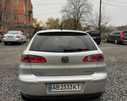 Серый Сеат Ибица, объемом двигателя 1.39 л и пробегом 300 тыс. км за 3100 $, фото 4 на Automoto.ua