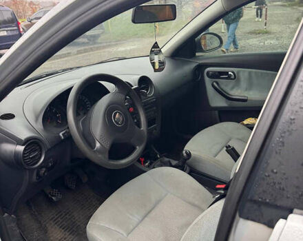 Серый Сеат Ибица, объемом двигателя 1.39 л и пробегом 300 тыс. км за 3100 $, фото 14 на Automoto.ua