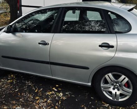 Серый Сеат Ибица, объемом двигателя 1.9 л и пробегом 318 тыс. км за 4600 $, фото 4 на Automoto.ua