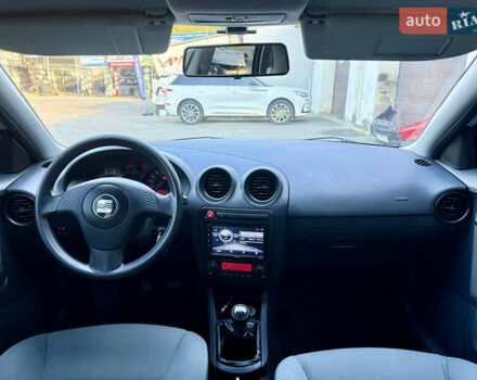 Серый Сеат Ибица, объемом двигателя 1.2 л и пробегом 151 тыс. км за 3500 $, фото 34 на Automoto.ua