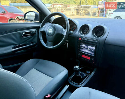 Серый Сеат Ибица, объемом двигателя 1.2 л и пробегом 151 тыс. км за 3500 $, фото 27 на Automoto.ua