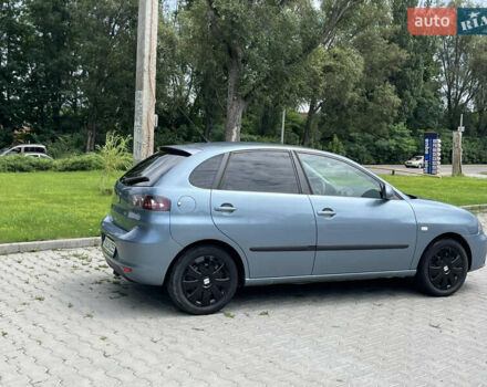 Серый Сеат Ибица, объемом двигателя 1.39 л и пробегом 278 тыс. км за 3500 $, фото 2 на Automoto.ua