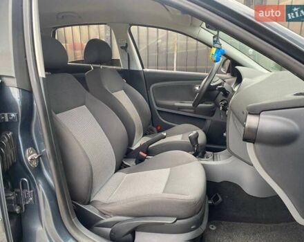 Сірий Сеат Ibiza, об'ємом двигуна 1.39 л та пробігом 211 тис. км за 4490 $, фото 11 на Automoto.ua