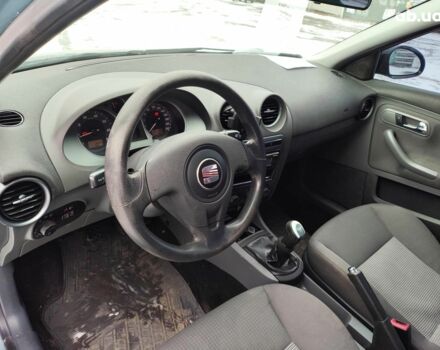Сірий Сеат Ibiza, об'ємом двигуна 1.4 л та пробігом 181 тис. км за 4490 $, фото 15 на Automoto.ua