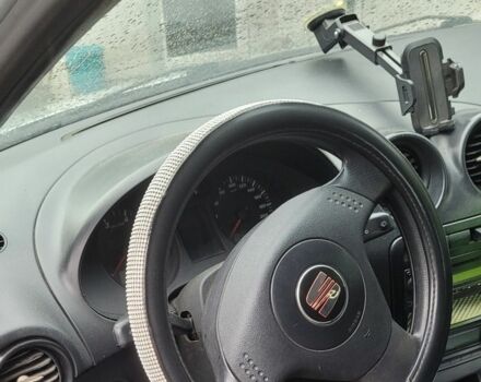 Серый Сеат Ибица, объемом двигателя 2 л и пробегом 174 тыс. км за 3200 $, фото 6 на Automoto.ua