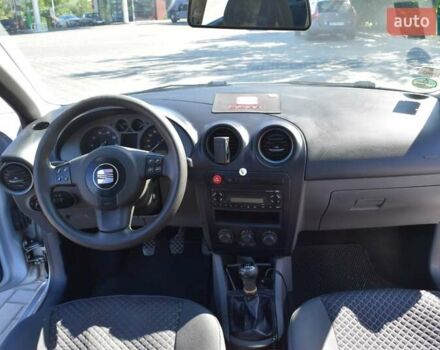 Сірий Сеат Ibiza, об'ємом двигуна 1.4 л та пробігом 204 тис. км за 4200 $, фото 17 на Automoto.ua