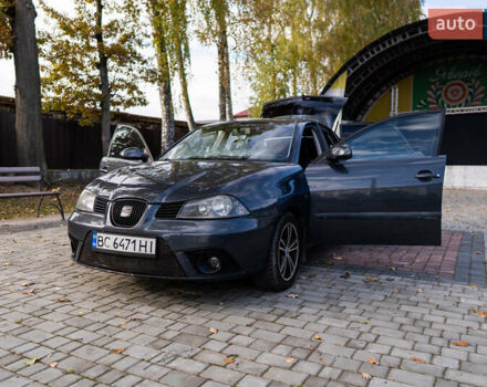 Серый Сеат Ибица, объемом двигателя 2 л и пробегом 258 тыс. км за 4600 $, фото 8 на Automoto.ua