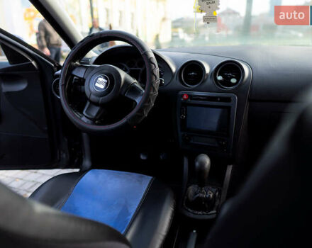 Серый Сеат Ибица, объемом двигателя 2 л и пробегом 258 тыс. км за 4600 $, фото 10 на Automoto.ua