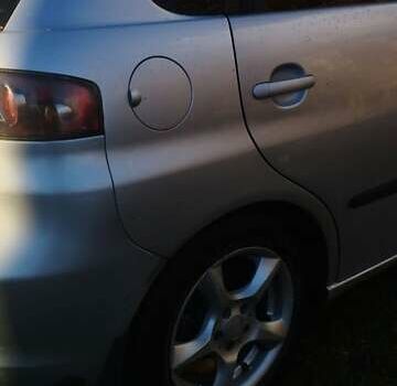 Серый Сеат Ибица, объемом двигателя 2 л и пробегом 324 тыс. км за 4300 $, фото 4 на Automoto.ua