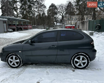 Серый Сеат Ибица, объемом двигателя 2 л и пробегом 156 тыс. км за 3300 $, фото 4 на Automoto.ua