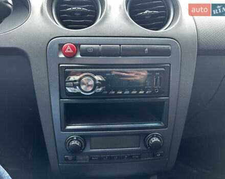 Серый Сеат Ибица, объемом двигателя 2 л и пробегом 156 тыс. км за 3300 $, фото 13 на Automoto.ua