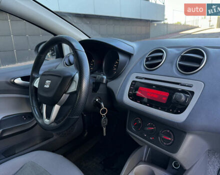 Сірий Сеат Ibiza, об'ємом двигуна 1.2 л та пробігом 170 тис. км за 4500 $, фото 7 на Automoto.ua